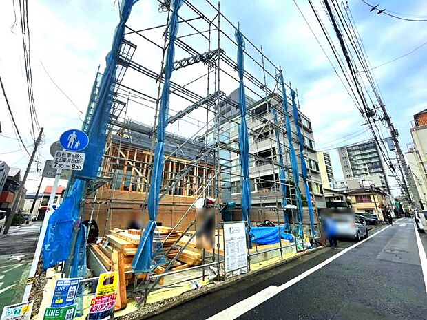 同じ工務店の完成見本や同ボリュームの完成物件もご案内しておりますので、お気軽にお問い合わせ下さいませ。