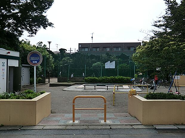 三峰公園　720m