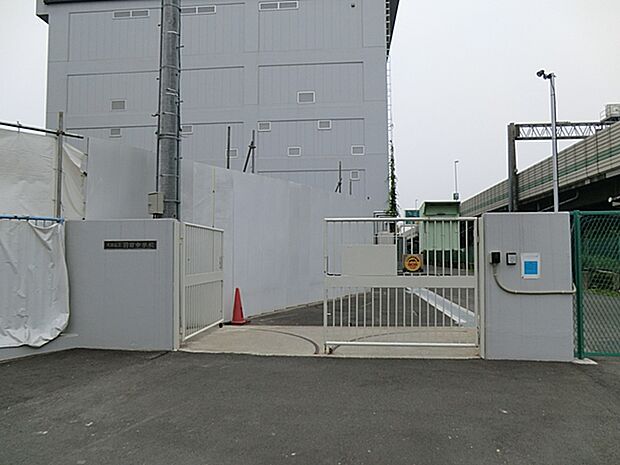 大田区立羽田中学校　1440m