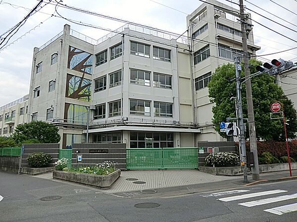 大田区立大森第八中学校？260m？