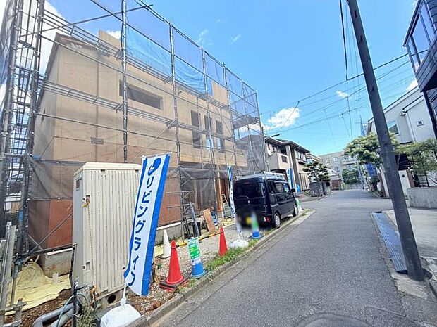 車通りの少ない道路で小さなお子様も安心。