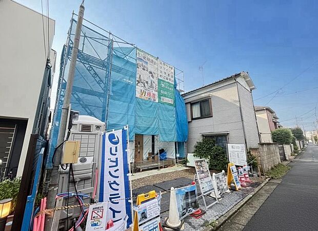 この場所だからこそ叶えられる開放感、「陽光を取り入れた住宅」です。是非現地でご体感下さいませ。
