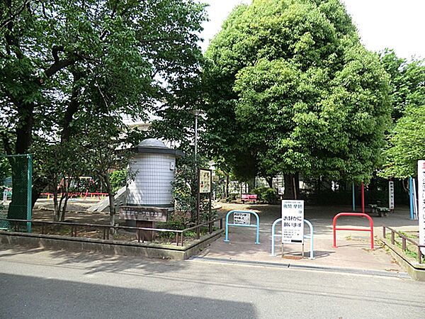 田園調布一丁目東公園　360ｍ