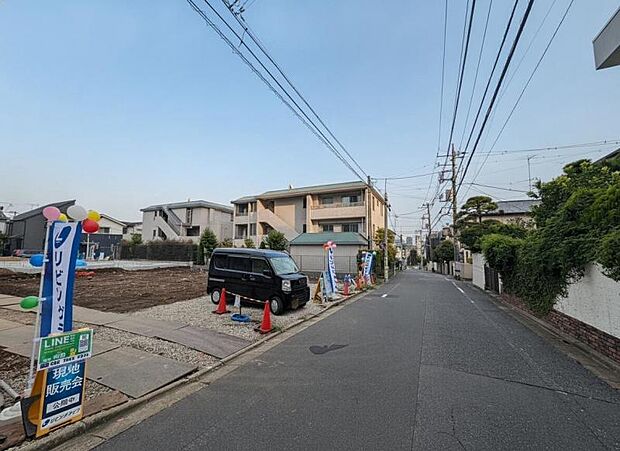 来客時も安心のLDK20帖以上。4部屋で収納や趣味スペースも検討しやすく、車も2台駐車できます!