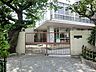 周辺：大田区立入新井第二小学校？690m？