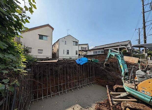 この場所だからこそ叶えられる開放感、「陽光を取り入れた住宅」です。是非現地でご体感下さいませ。