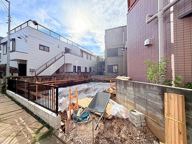 住環境や隣家との距離感を現地で直接ご確認いただけます。