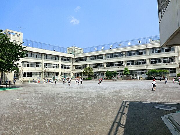 大田区立馬込第二小学校　240ｍ