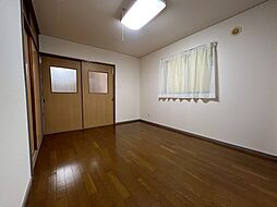 カーサ新城 203 2階1DKのリビング/ダイニング