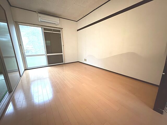 寝室