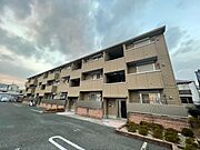 住道駅より徒歩17分 1階 築18年8ヶ月の賃貸物件