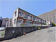 忍ケ丘駅より徒歩15分 築36年7ヶ月 2階建の賃貸物件