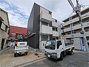 野崎駅より徒歩7分 3階 築2年10ヶ月の賃貸物件