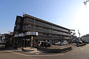 野崎駅より徒歩21分 4階 築33年7ヶ月の賃貸物件