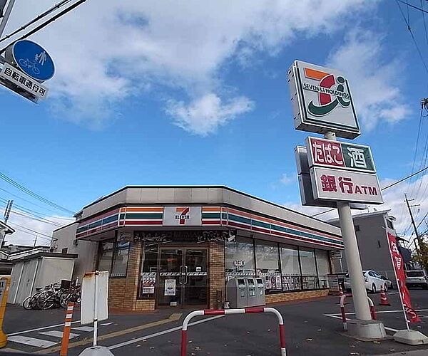 画像30:セブンイレブン京都下津林水掛町店まで400m 美味しいお弁当ならセブンイレブン。角地にあって入りやすい
