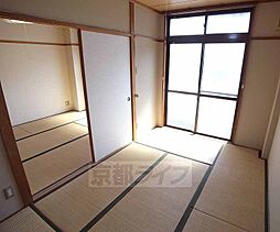 ハイツ山田 301 3階2DKのリビング/ダイニング