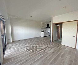 阪急嵐山線 上桂駅 徒歩6分の賃貸マンション 5階2LDKのリビング/ダイニング