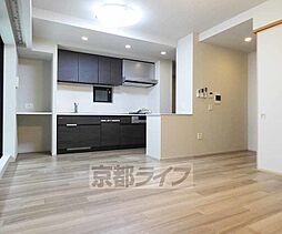 JR奈良線 桃山駅 徒歩5分の賃貸マンション 1階3LDKのリビング/ダイニング