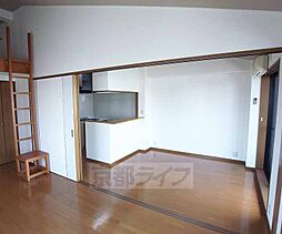 レグルス京都 301 3階2LDKのリビング/ダイニング