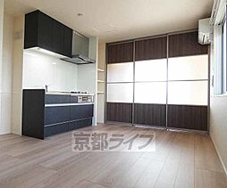 京阪宇治線 六地蔵駅 徒歩4分の賃貸アパート 3階1LDKのリビング/ダイニング