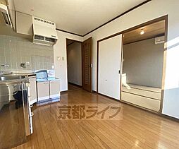 エステート原田 302 3階2DKのリビング/ダイニング