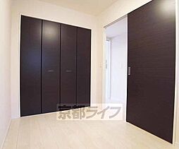 京阪宇治線 六地蔵駅 徒歩4分の賃貸マンション 1階1LDKのリビング/ダイニング