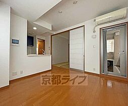 コンフォール西院淳和院 204