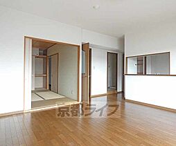 京阪宇治線 桃山南口駅 徒歩12分の賃貸マンション 3階3LDKのリビング/ダイニング