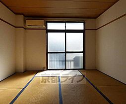 京阪本線 丹波橋駅 徒歩18分の賃貸マンション 3階1DKのリビング/ダイニング