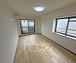 阪急嵐山線 上桂駅 徒歩9分の賃貸マンション 5階1Kのリビング/ダイニング