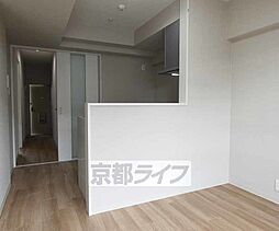 京阪本線 藤森駅 徒歩10分の賃貸マンション 5階2DKのリビング/ダイニング