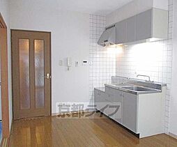 阪急京都本線 桂駅 徒歩10分の賃貸マンション 2階2DKのリビング/ダイニング