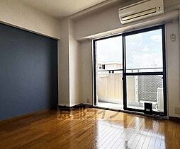 近鉄京都線 桃山御陵前駅 徒歩5分の賃貸マンション 3階1Kのリビング/ダイニング