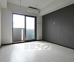 京阪本線 鳥羽街道駅 徒歩5分の賃貸マンション 2階1Kのリビング/ダイニング