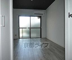京阪本線 伏見桃山駅 徒歩12分の賃貸マンション 2階1Kのリビング/ダイニング