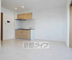 京阪本線 淀駅 徒歩5分の賃貸アパート 2階1LDKのリビング/ダイニング