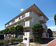 JR藤森駅より徒歩2分 1階 築47年4ヶ月の賃貸物件