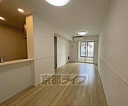 JR山陰本線 園部駅 3.2kmの賃貸アパート 1階1LDKのリビング/ダイニング