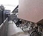 その他：バイクもとめられる駐輪場。