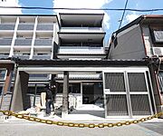 今出川駅より徒歩17分 3階 築1年11ヶ月の賃貸物件