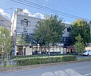 ＬＡＰＬＡＣＥＤＥＳＰＥＲＬＥＳ 3階 築46年7ヶ月の賃貸物件