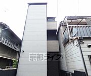伏見稲荷駅より徒歩5分 3階 築3年8ヶ月の賃貸物件