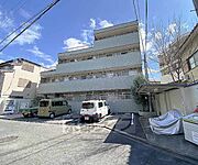 ＰＩＮＥ館３ 1階 築17年7ヶ月の賃貸物件