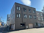 平岸駅より徒歩5分 3階 築28年2ヶ月の賃貸物件