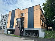 真駒内駅よりバス10分 徒歩1分 3階 築32年10ヶ月の賃貸物件