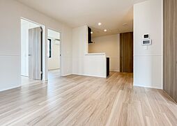 寿ハウス 201 2階3LDKのリビング/ダイニング