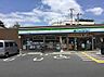 周辺：ファミリーマート和光中央店