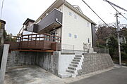 中山駅より徒歩10分 2階 築8年8ヶ月の賃貸物件