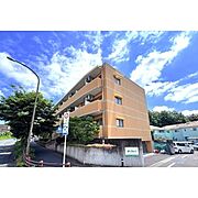キャッスルヒルズ 3階 築22年7ヶ月の賃貸物件