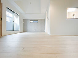 JR中央線 国立駅 バス13分 国分寺第二小学校下車 徒歩1分 2SLDKのリビング/ダイニング